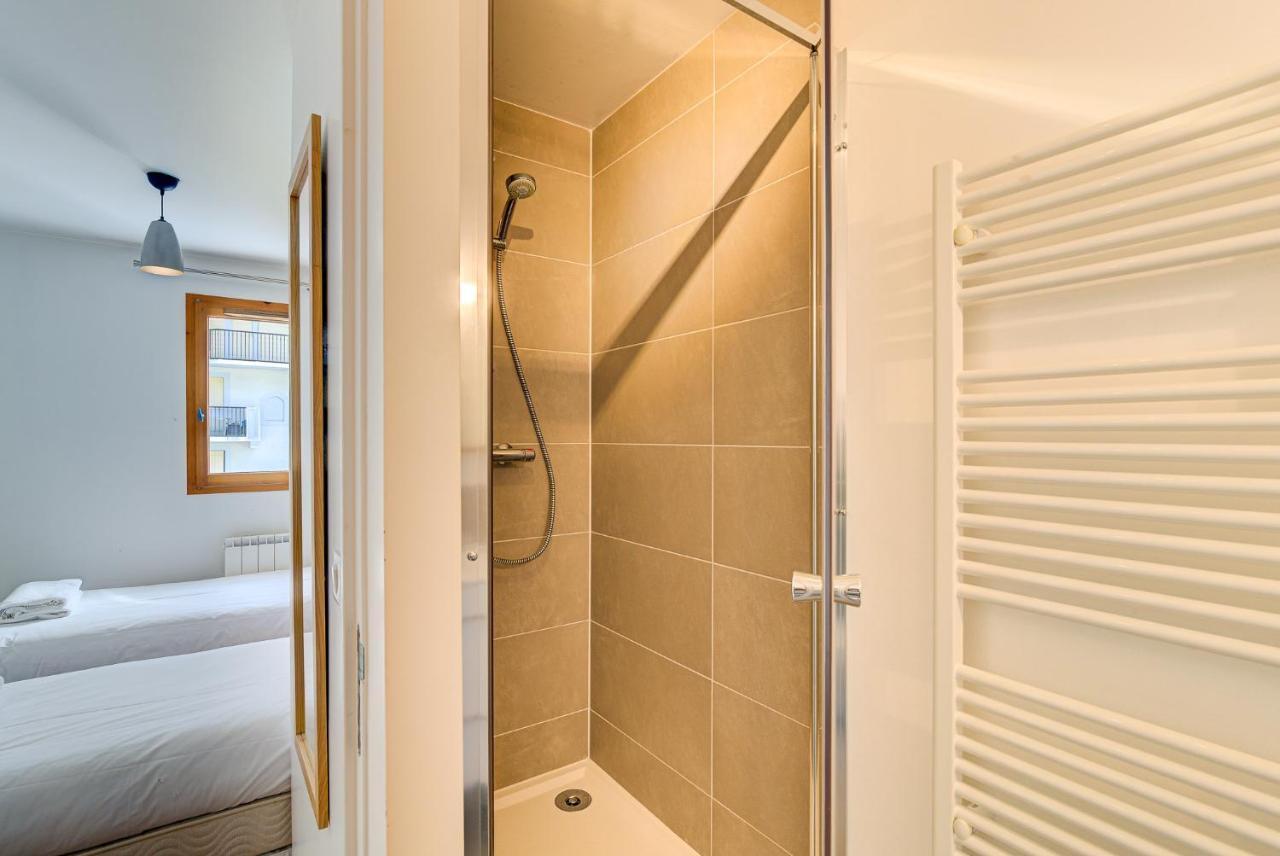 Apartment Fermes Du Montenvers B11 - Alpes Travel - Central Chamonix - Sleeps 4 Kültér fotó